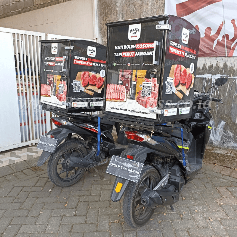 Box delivery motor fiberglass untuk frozen food dan cold chain dengan branding logo perusahaan — foto 3