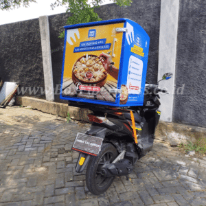 Box delivery motor fiberglass untuk frozen food dan cold chain dengan branding logo perusahaan — foto 34